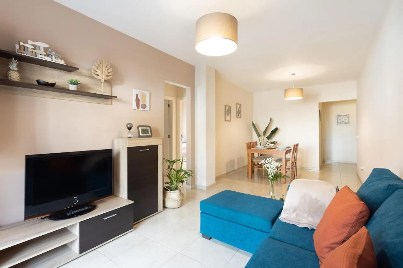 Apartamento Acogedora vivienda vacacional Caletillas Piscina y WIFI Candelaria 0*,  España
